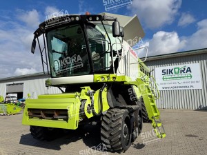 CLAAS LEXION 770TT Combine Harvester (2016)